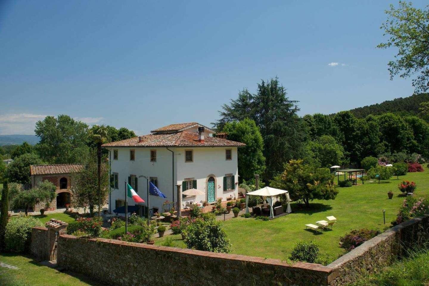 Villa Rossini Lucca Zimmer foto