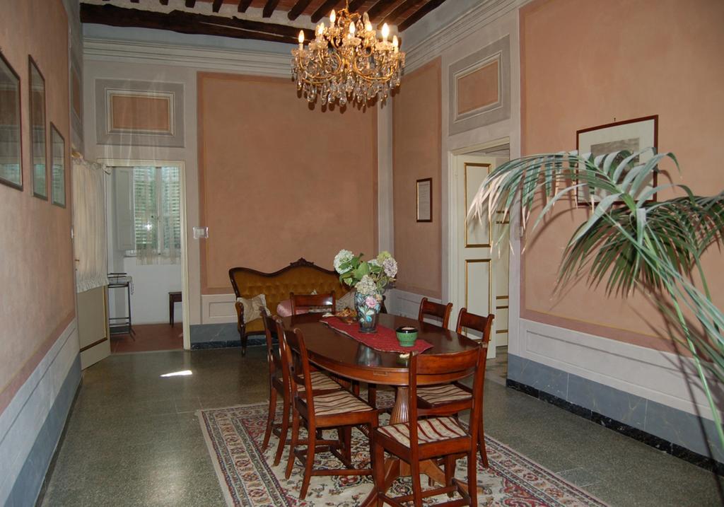 Villa Rossini Lucca Zimmer foto